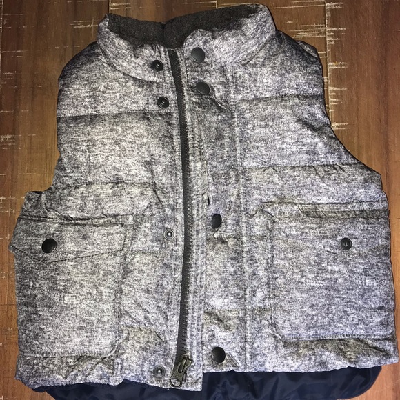 Gap 12-18 mo puffer sweater vest - Picture 1 of 3